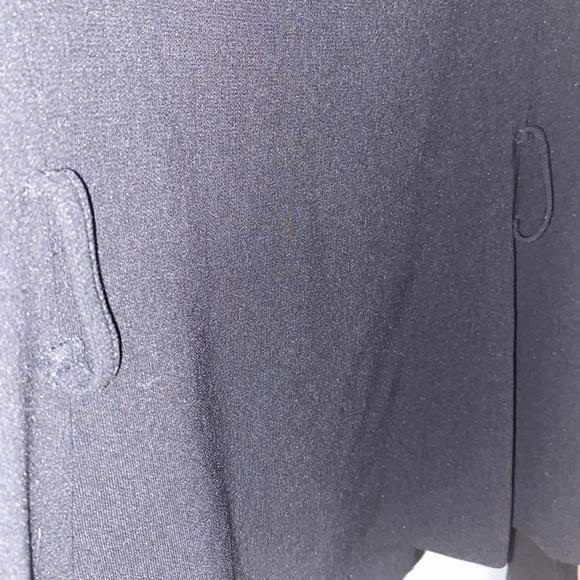 Holt Renfrew Collection buttoned down blazer with belt loops Size 8 - Picture 8 of 13